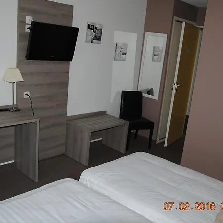 Albizzia Hotel