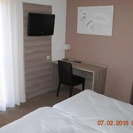 Albizzia Hotel