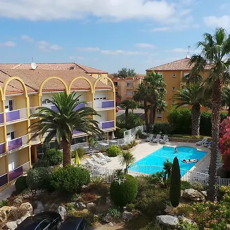 Hotel Albizzia 3*