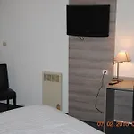 Albizzia Otel 3*